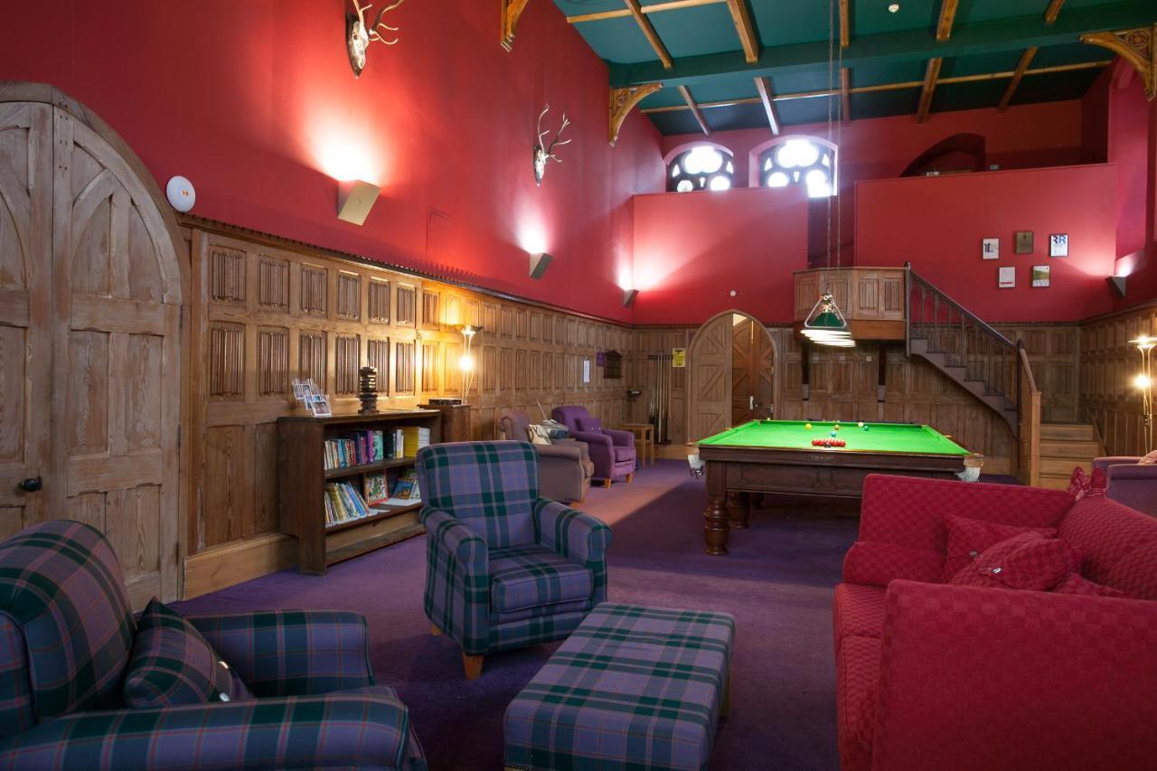 Loch Ness Moat House Apartments ฟอร์ตออกัสตัส ภายนอก รูปภาพ
