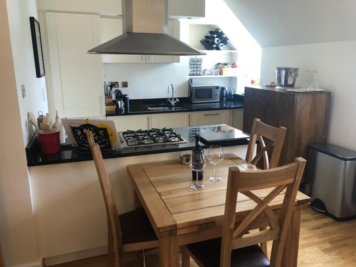 Loch Ness Moat House Apartments ฟอร์ตออกัสตัส ภายนอก รูปภาพ