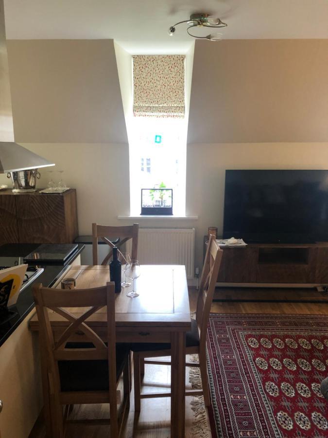Loch Ness Moat House Apartments ฟอร์ตออกัสตัส ภายนอก รูปภาพ