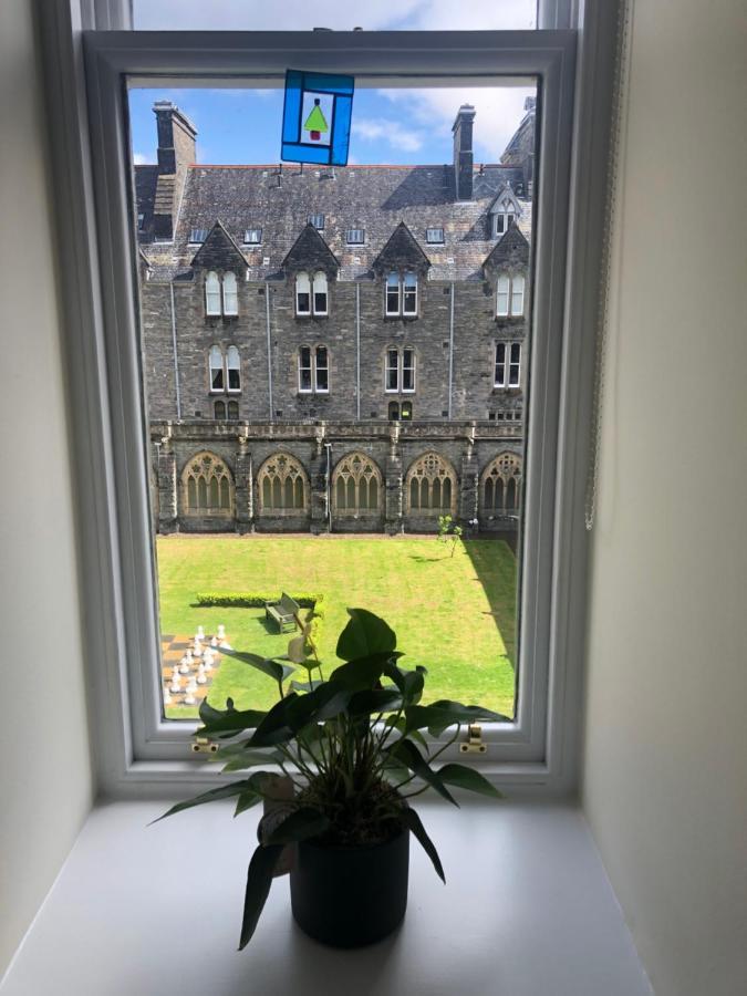 Loch Ness Moat House Apartments ฟอร์ตออกัสตัส ภายนอก รูปภาพ